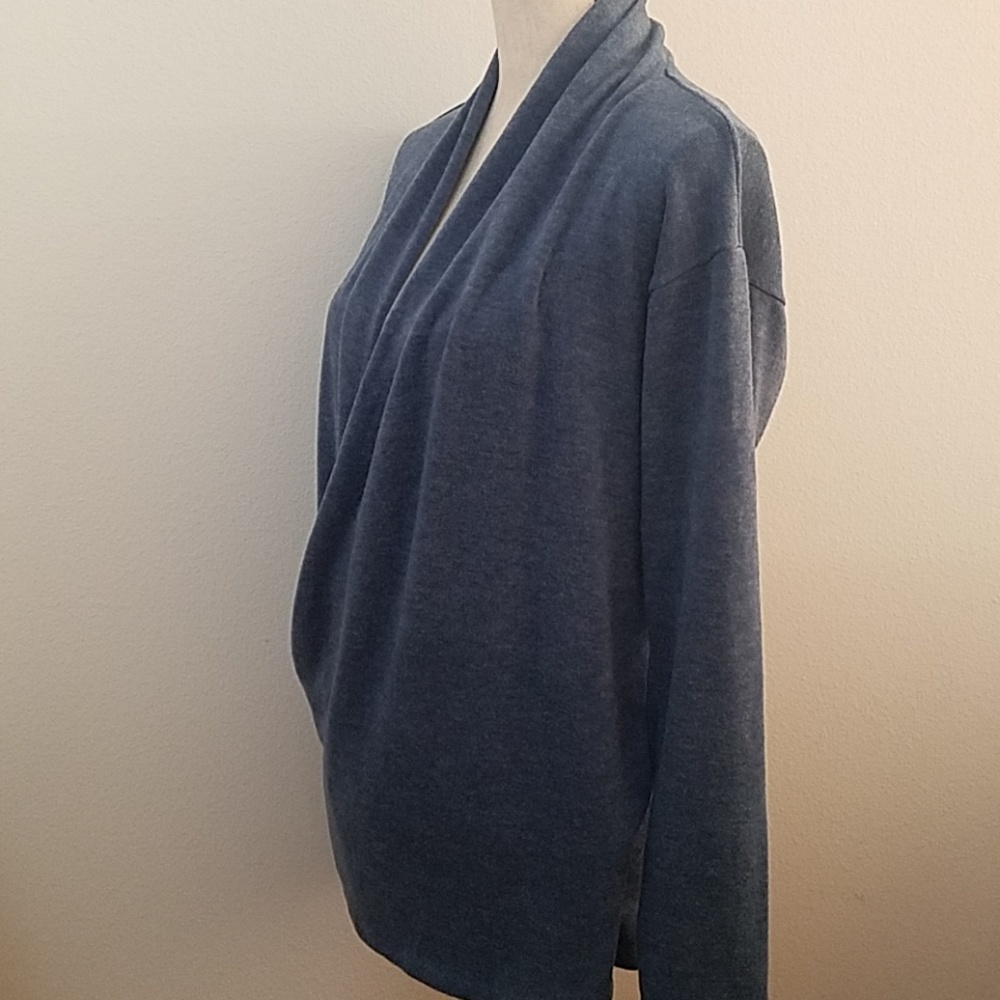 Mod-o-doc Sweater Size Small - Picture 4 of 7